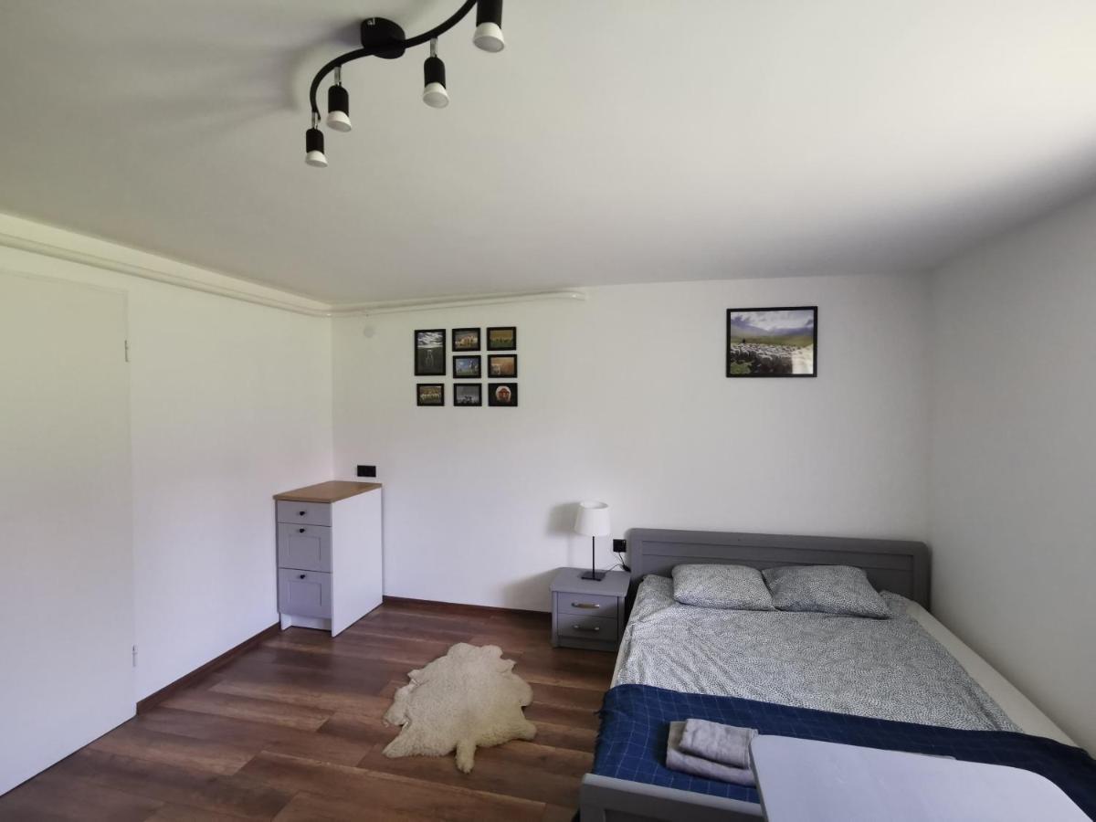 Pokoje Pod Baranami Zator Przeciszow Esterno foto